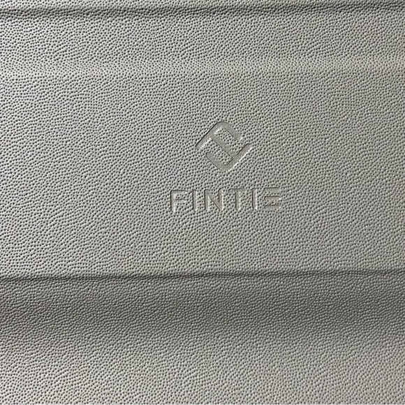 Fintie Tablet Case 26X16cm. - Picture 4 of 8